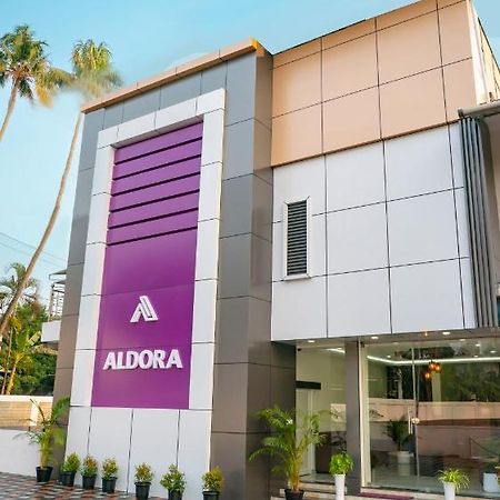 Aldora Airport Residency Otel Nedumbassery Dış mekan fotoğraf