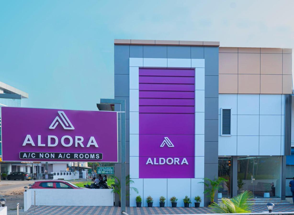 Aldora Airport Residency Otel Nedumbassery Dış mekan fotoğraf