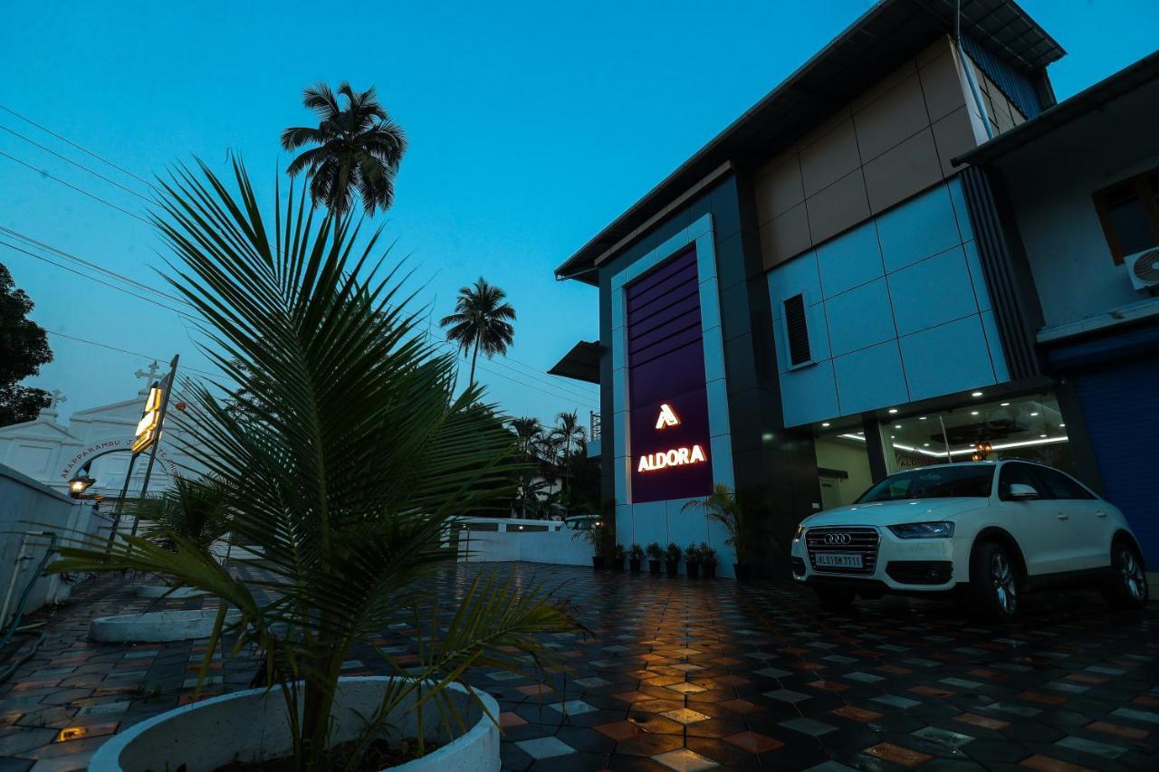 Aldora Airport Residency Otel Nedumbassery Dış mekan fotoğraf