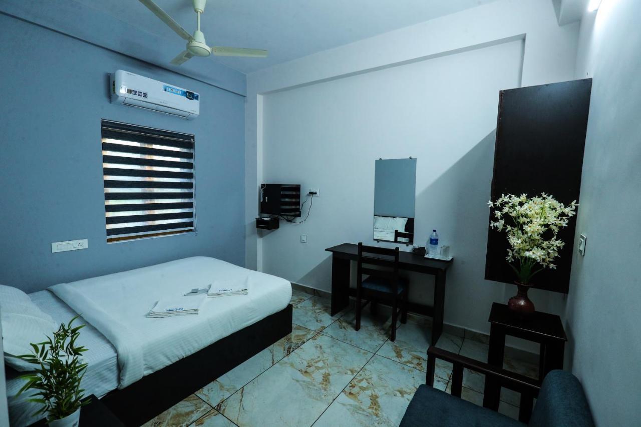 Aldora Airport Residency Otel Nedumbassery Dış mekan fotoğraf